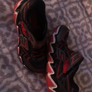 Like New Sketcher Sneakers - Size 11 Little Boy